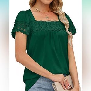 Women’s green lace knit top